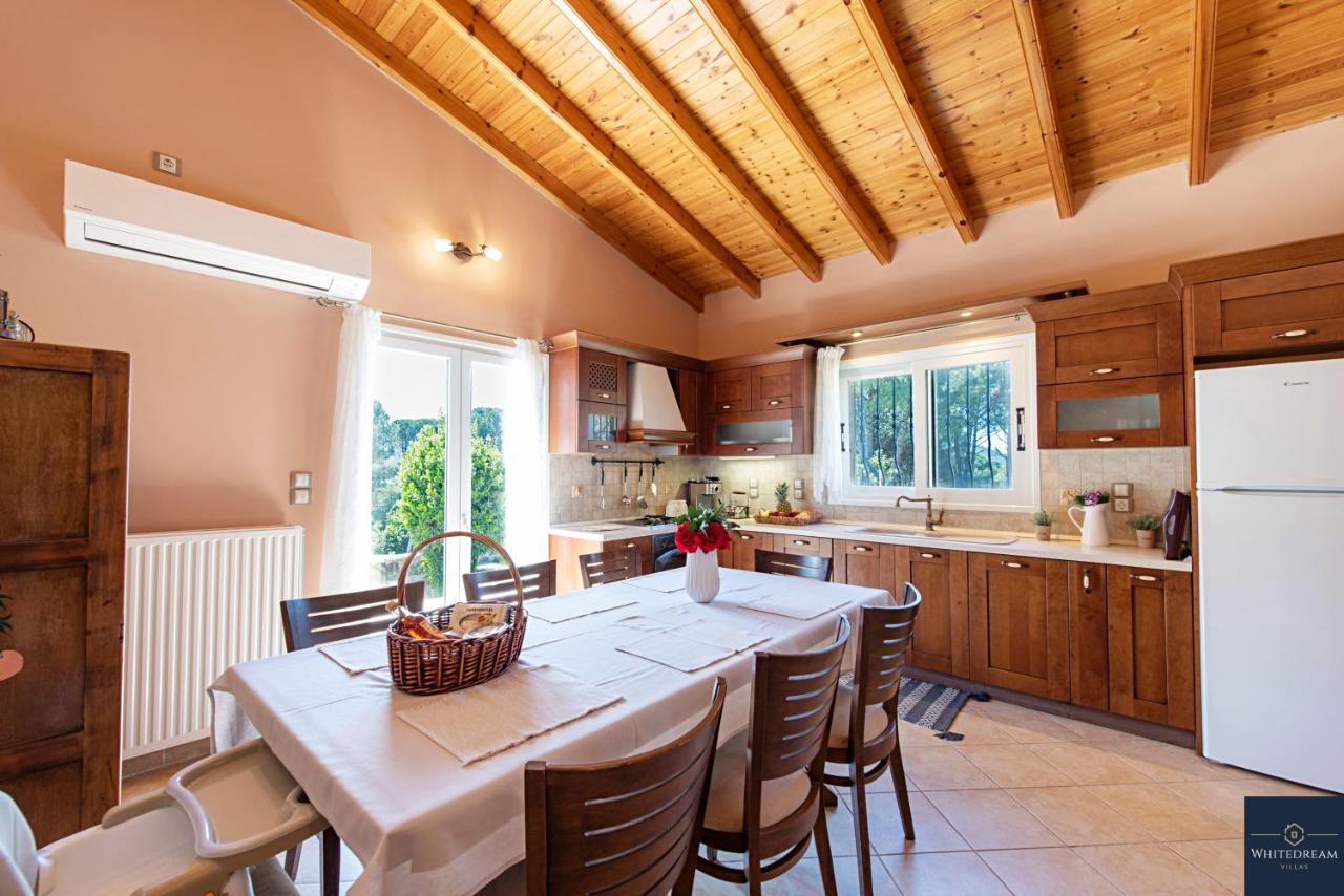 Villa Pine Forest By Corfuεscapes *